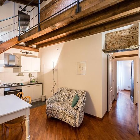 Wonderful Two Floors Apartment Milano Exterior foto