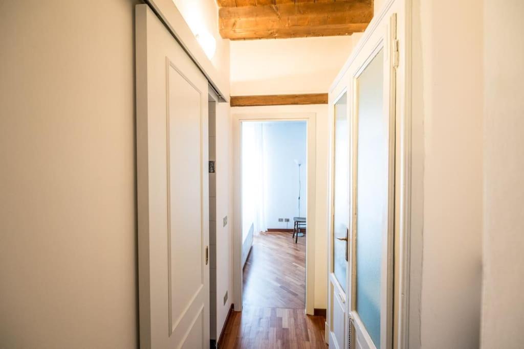 Wonderful Two Floors Apartment Milano Exterior foto
