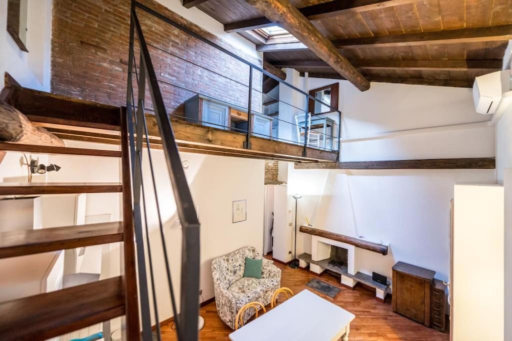 Wonderful Two Floors Apartment Milano Exterior foto
