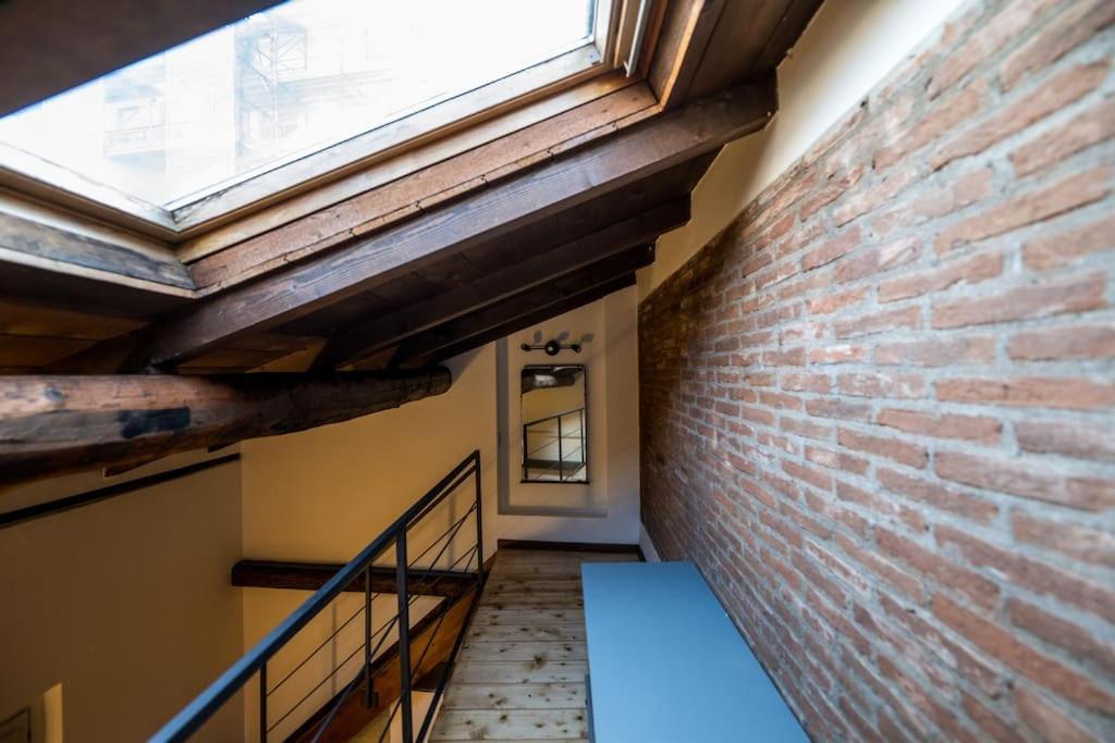 Wonderful Two Floors Apartment Milano Exterior foto